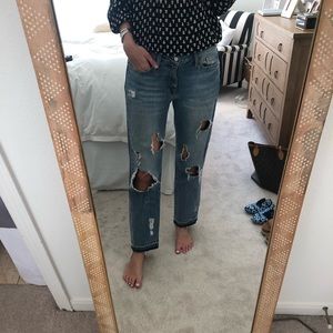 Distressed Zara boyfriend jeans size 4